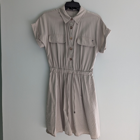 Tommy Hilfiger | Beige Short Sleeve Mini Dress - Picture 4 of 8